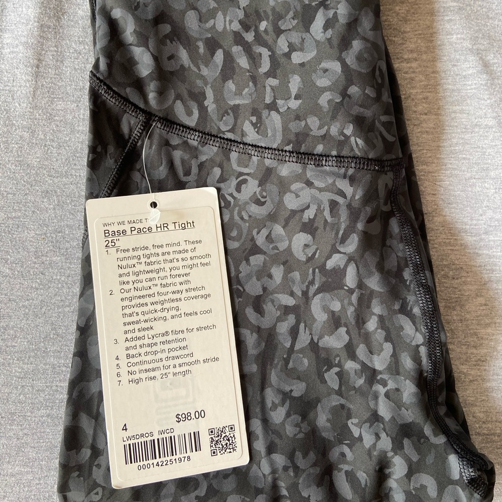 Lululemon Base Pace HR Tight 25”